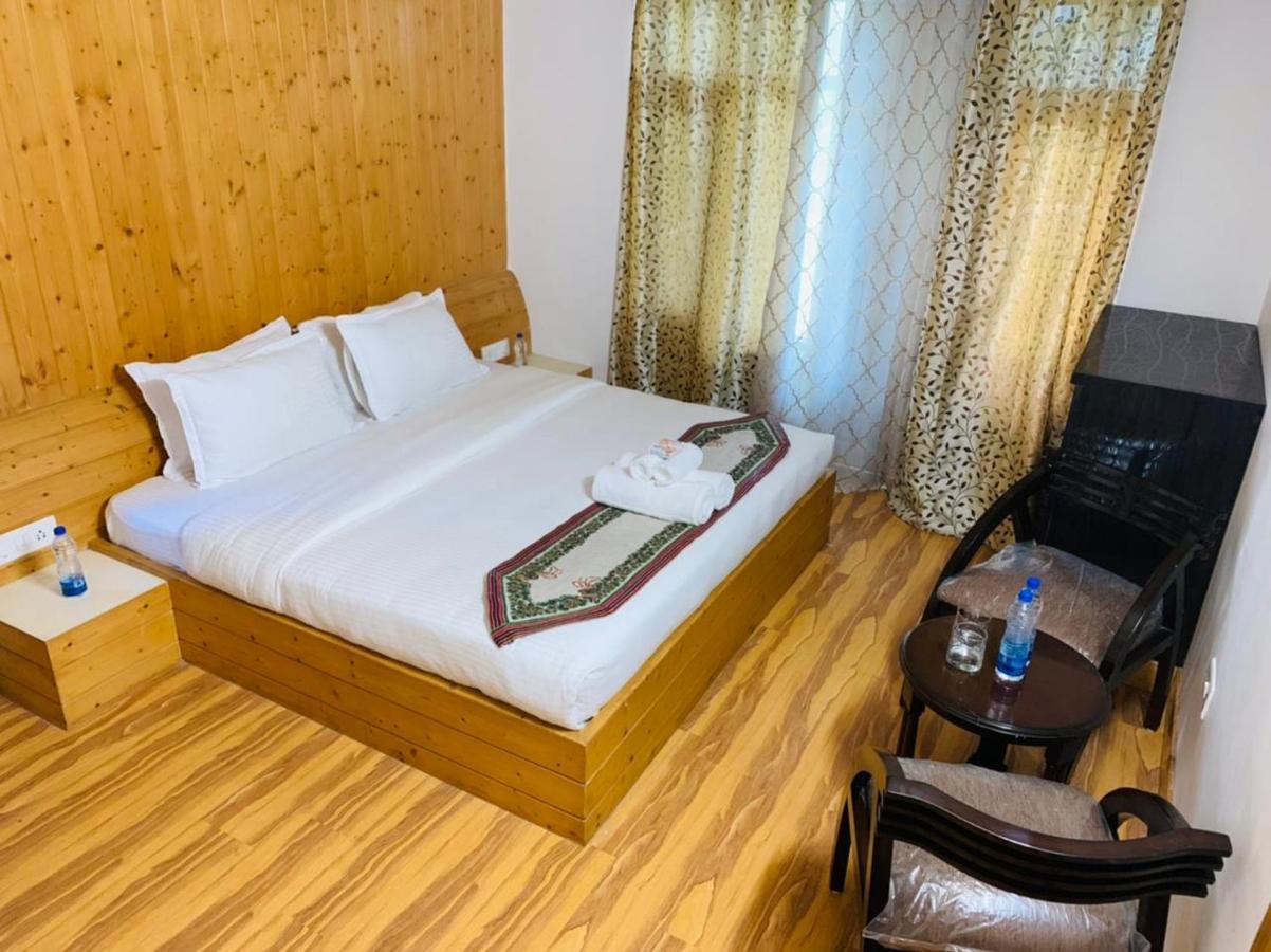 Exottica The Resort Srinagar  Exterior photo